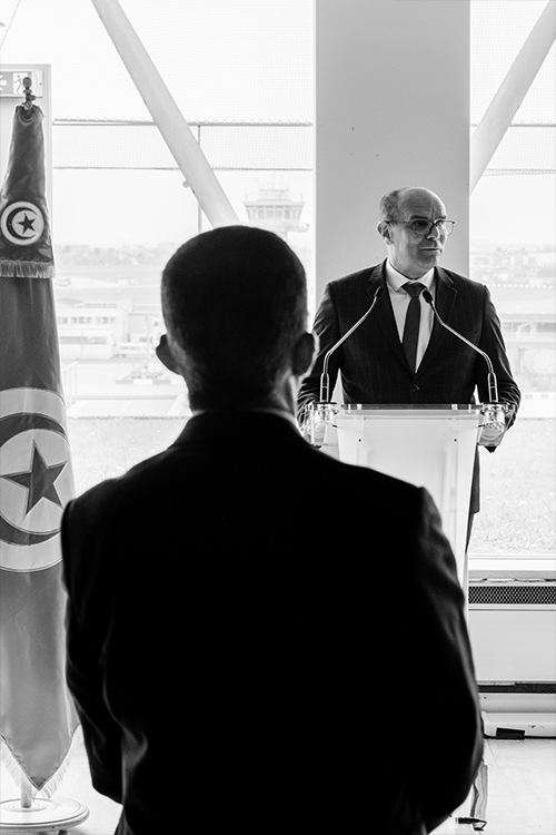 Tunisair Agence portrait speech